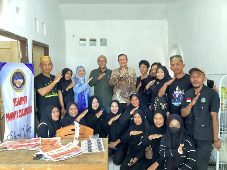 Kepala BI Sulsel Tinjau Rumah Batik Khas Bulukumba, Dorong Pemberdayaan Perempuan dan Penguatan UMKM