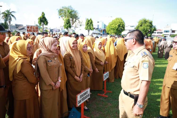 Hari Pertama Masuk Kantor, Bupati Andi Utta: Waktu Tidak Memberi Kesempatan untuk Mengulang, Tapi Kesempatan untuk Berubah