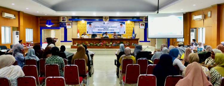 Tingkatkan Kapasitas, UMKM Bulukumba Dilatih Digital Marketing, Branding, dan Pembiayaan Syariah