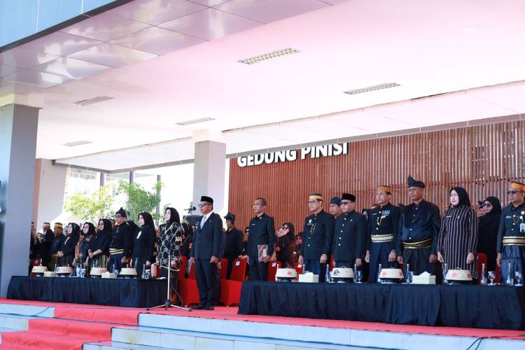 Andi Utta Pimpin Upacara Hardiknas 2026,Tegaskan Komitmen Pendidikan Bermutu untuk Semua