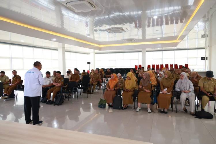 Bulukumba Menuju Kabupaten "Sangat Inovatif":  100 ASN Ikuti Coaching Clinic IGA Award di Gedung Pinisi