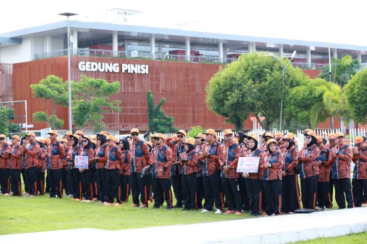Bupati Andi Utta Lepas Kontingen Porsenijar, PGRI Bulukumba Targetkan Tiga Besar