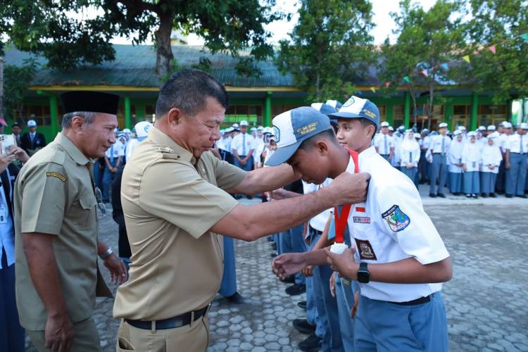 Bupati Andi Utta Ajak Wujudkan Sekolah Aman, Ramah Anak dan Bebas Perundungan di Hari Pertama Tahun Ajaran Baru