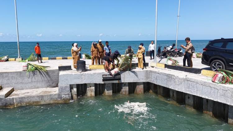 Rumpon Dasar Mini Hadir di Kolam Labuh Bentenge, Perkuat Ekosistem Laut dan Edukasi Perikanan Berkelanjutan