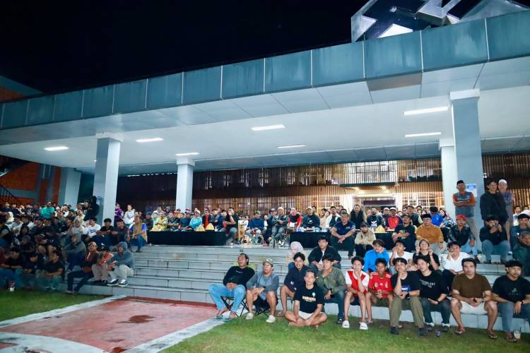 Nobar Semifinal Piala Dunia, Ribuan Warga Padati Lapangan Pemuda