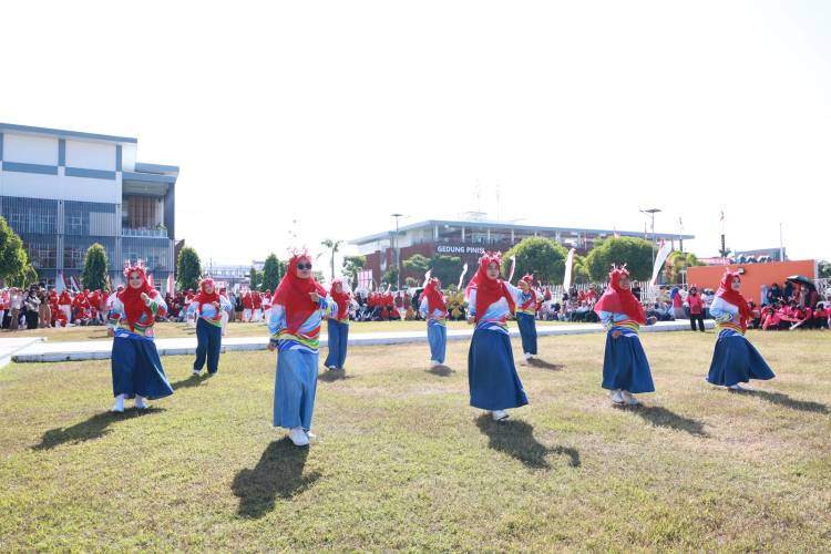 Meriahkan HUT RI, Dharma Wanita Gelar Lomba Senam Kreasi TP PKK Bulukumba