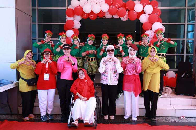 Meriahkan HUT RI, Dharma Wanita Gelar Lomba Senam Kreasi TP PKK Bulukumba