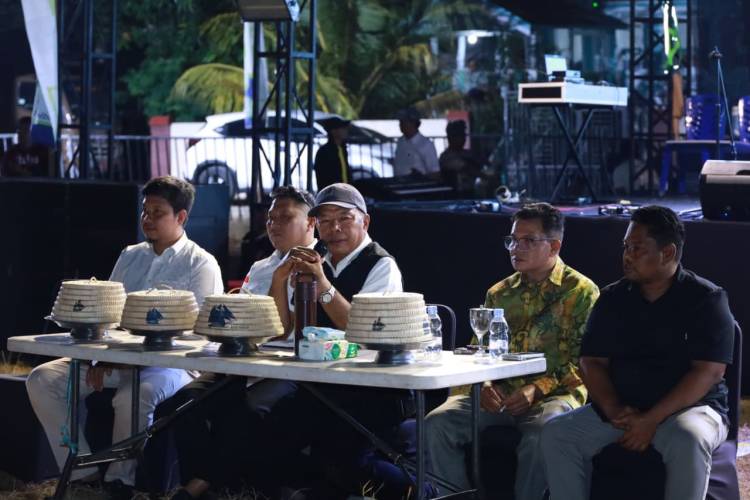 Bersama Lima Legislator, Bupati Andi Utta Gelar Dialog di Malam Jambore Pelayanan Publik Bontotiro