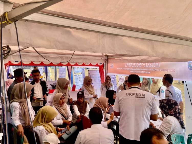 Tak Hanya Layani Masyarakat, Melalui BKPSDM, ASN Mendapat  Layanan Kepegawaian di Jambore Pelayanan Publik