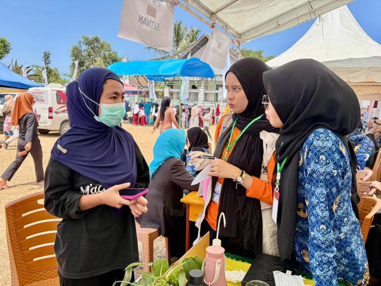 DLHK Bulukumba Hadirkan Uji Air Gratis hingga Tukar Sampah Jadi Sembako, Siap Layani Warga Kajang