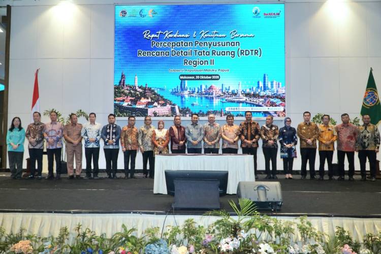 Bupati Andi Utta Tandatangan Komitmen  Percepatan Penyusunan RDTR 